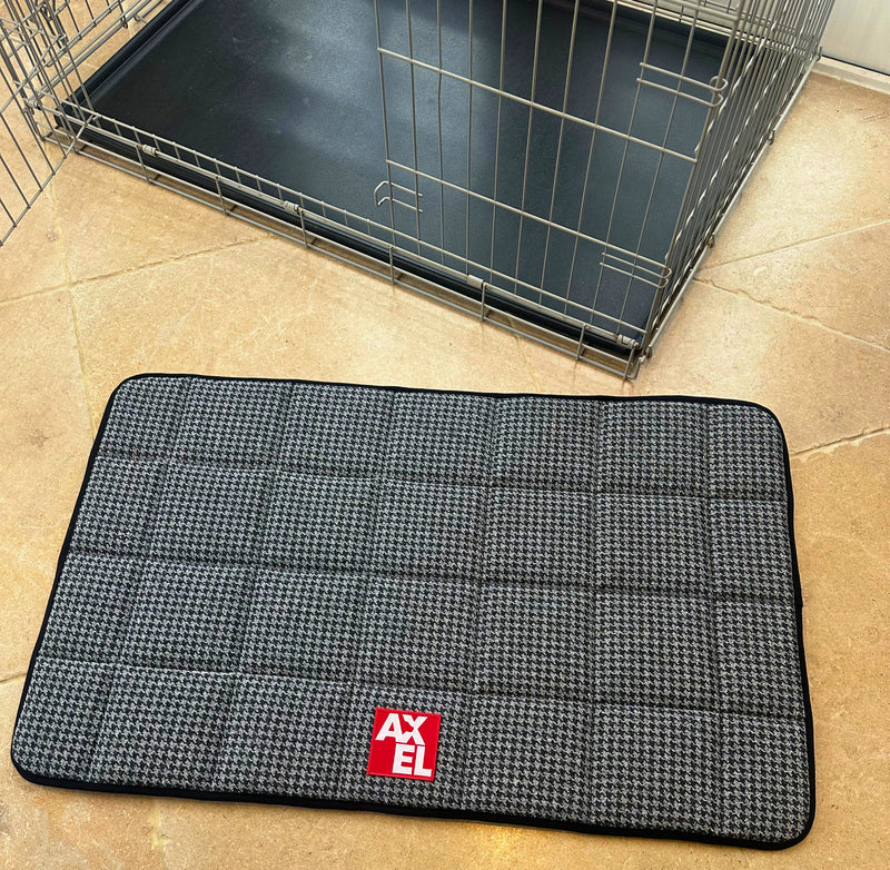 Houndstooth Dog Crate Mat — British Made — Axel Dog Beds