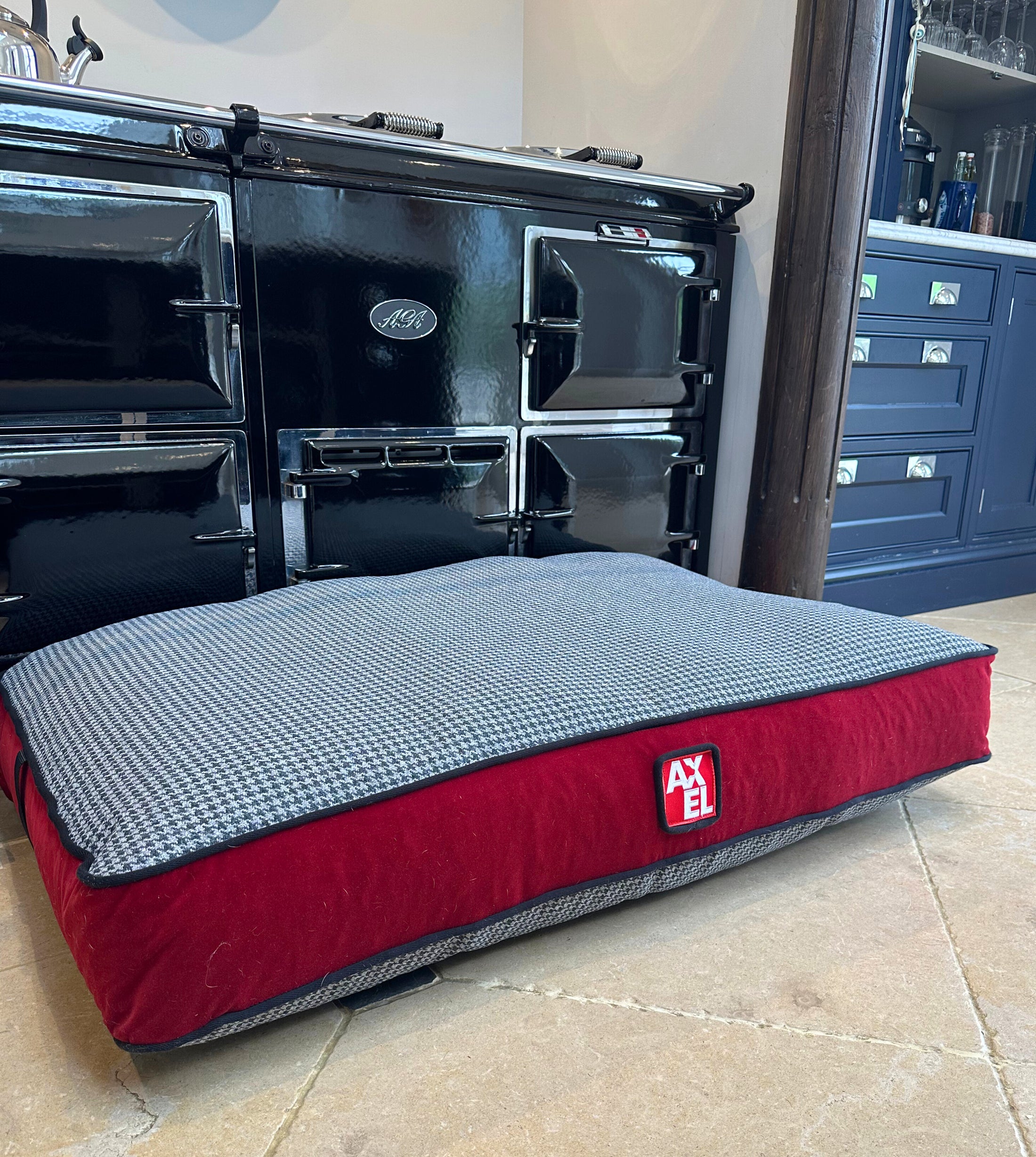 The Houndstooth Covers - Axel Dog Beds