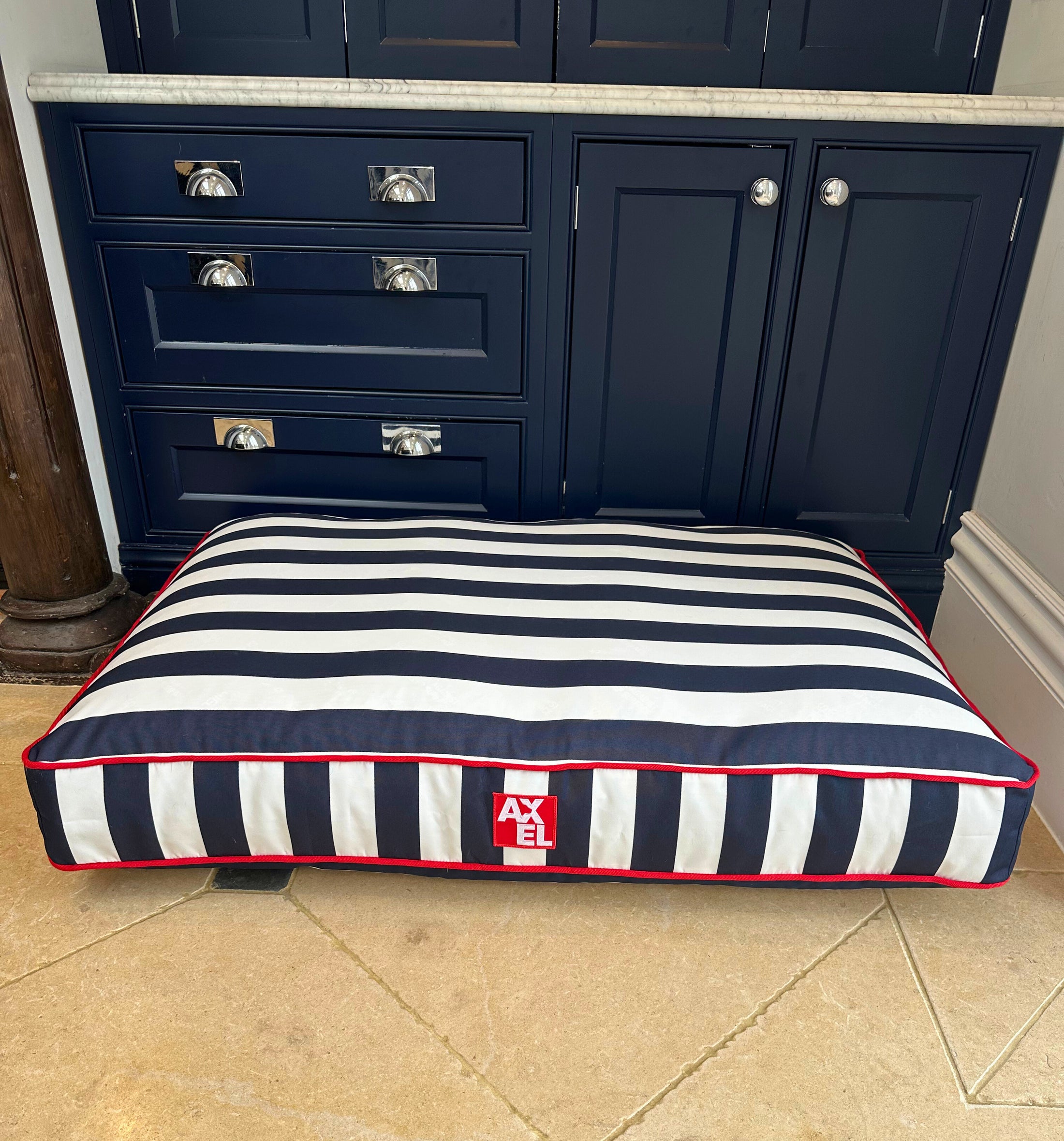 The Coastal Stripe Covers - Axel Dog Beds
