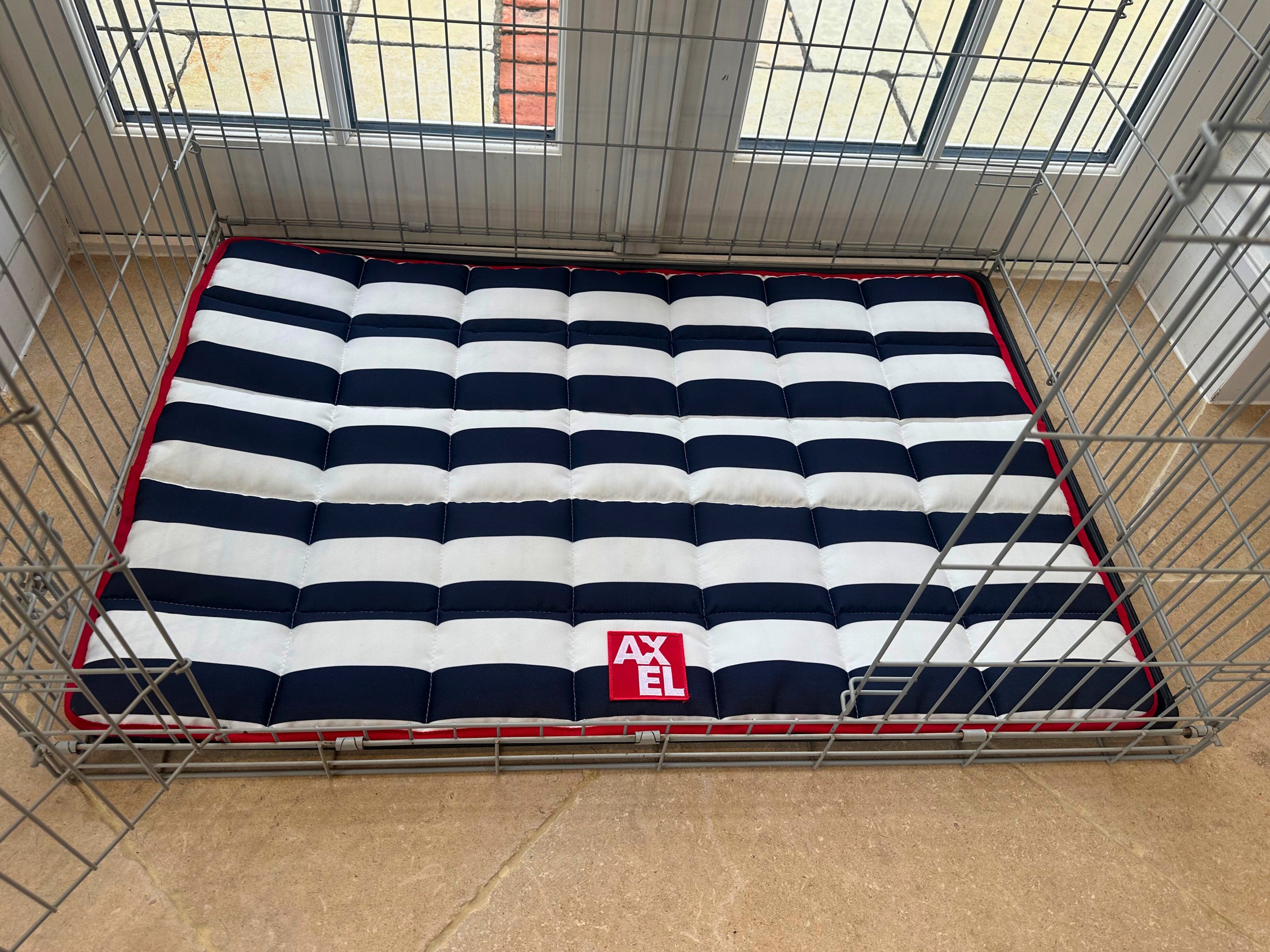 The Coastal Stripe Crate Mat - Axel Dog Beds