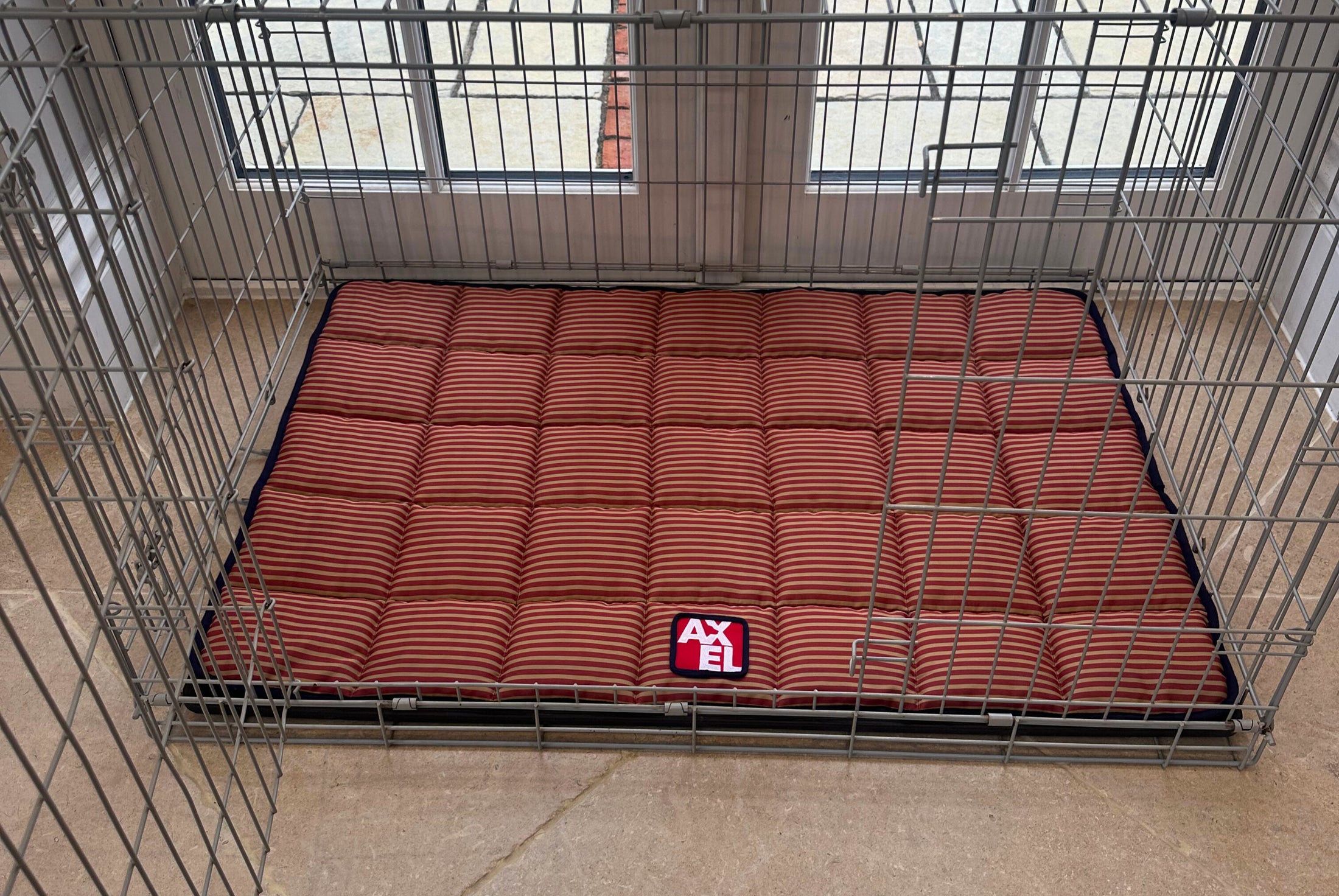 The Marine Stripe Crate Mat - Axel Dog Beds