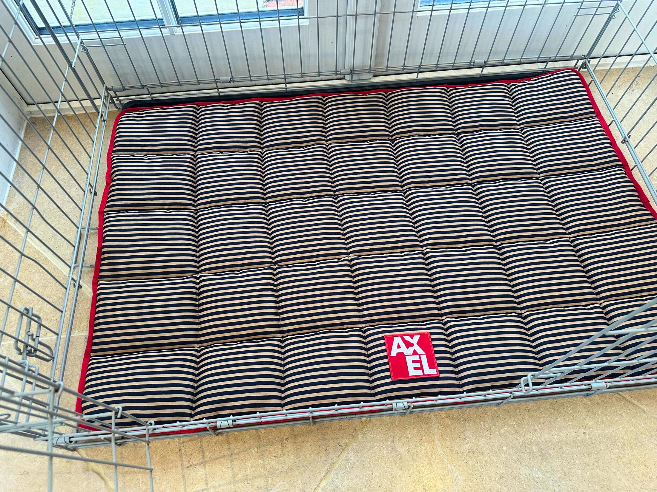 The Marine Stripe Crate Mat - Axel Dog Beds