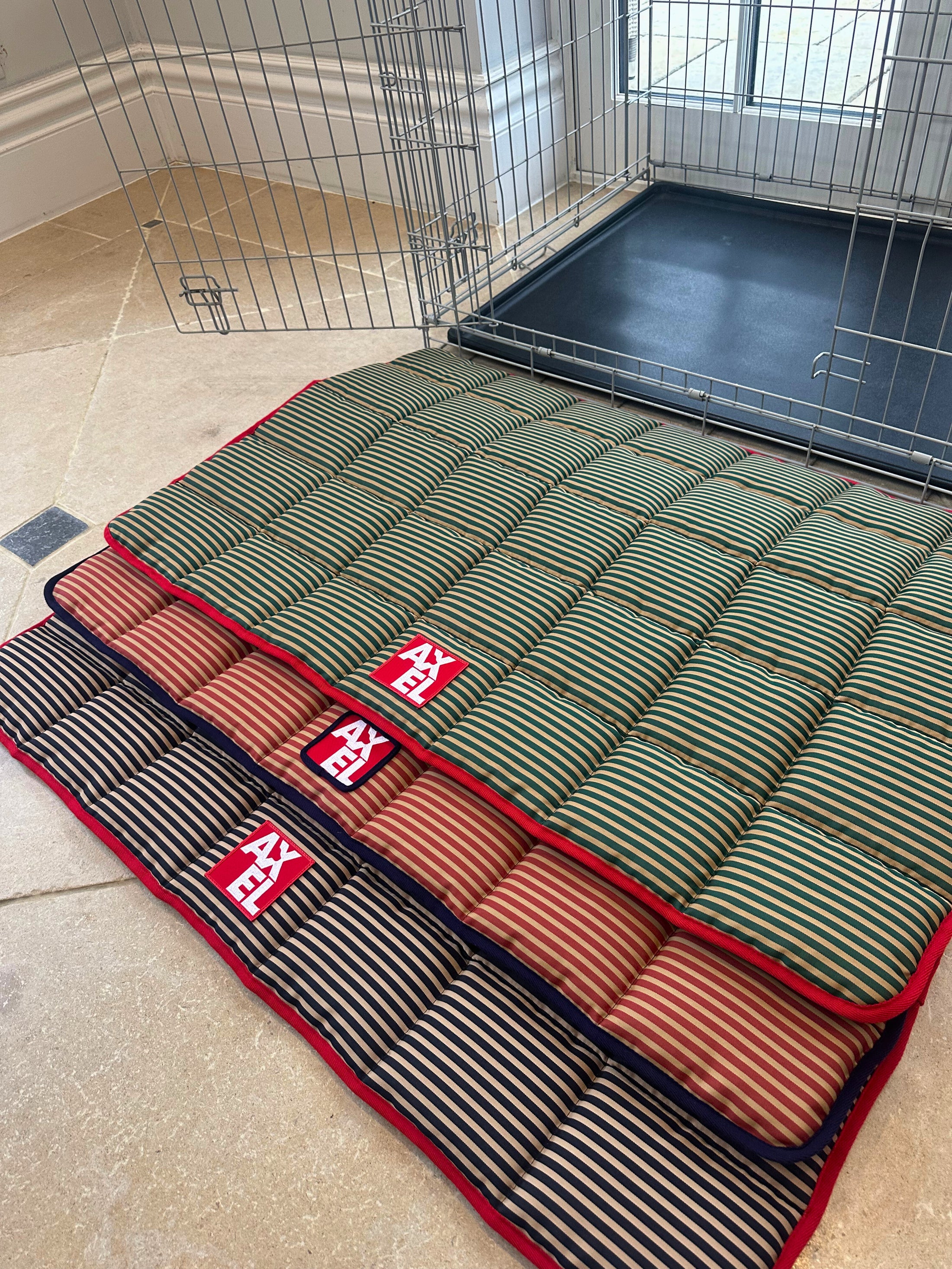 The Marine Stripe Crate Mat - Axel Dog Beds