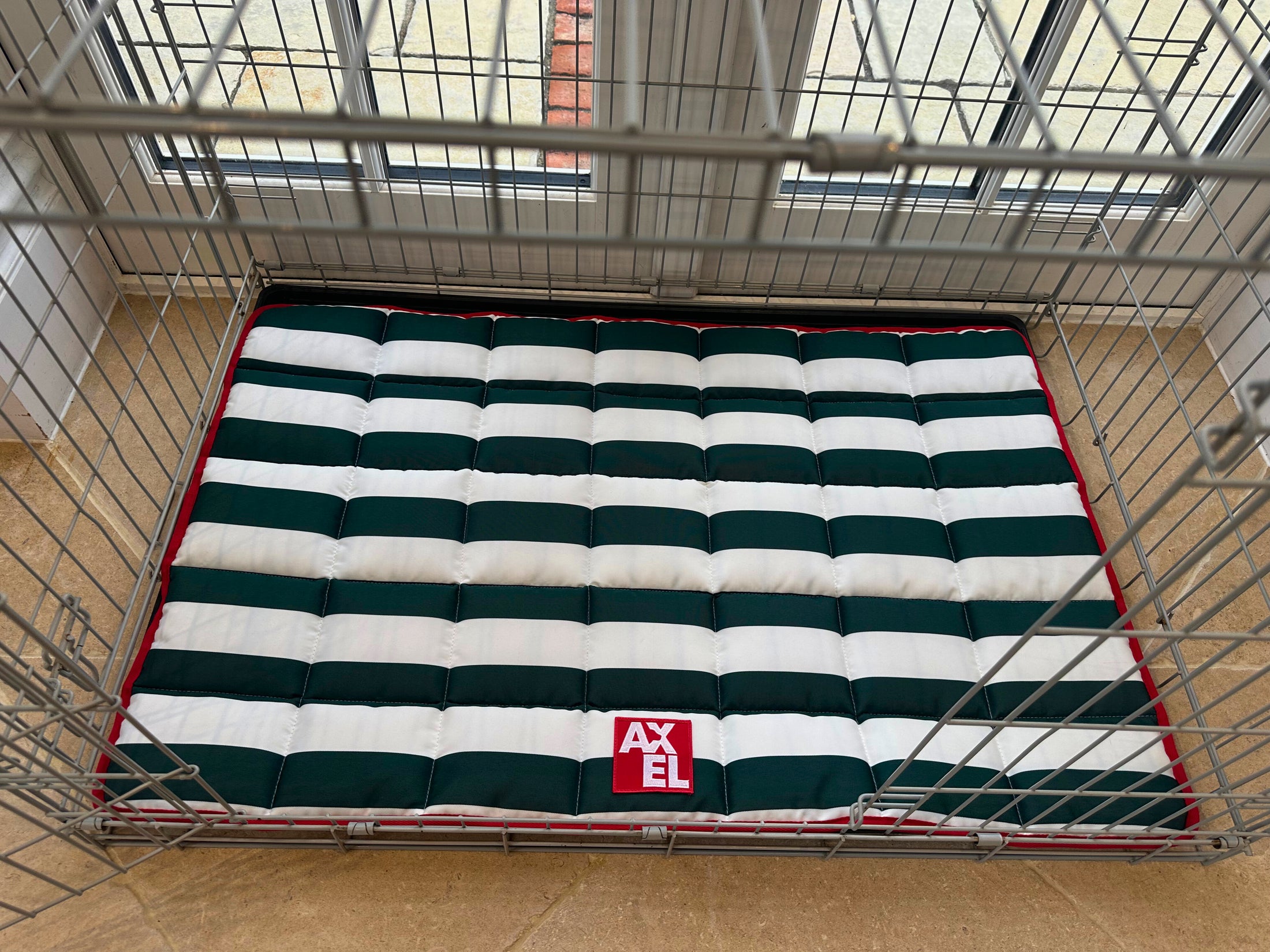 The Coastal Stripe Crate Mat - Axel Dog Beds