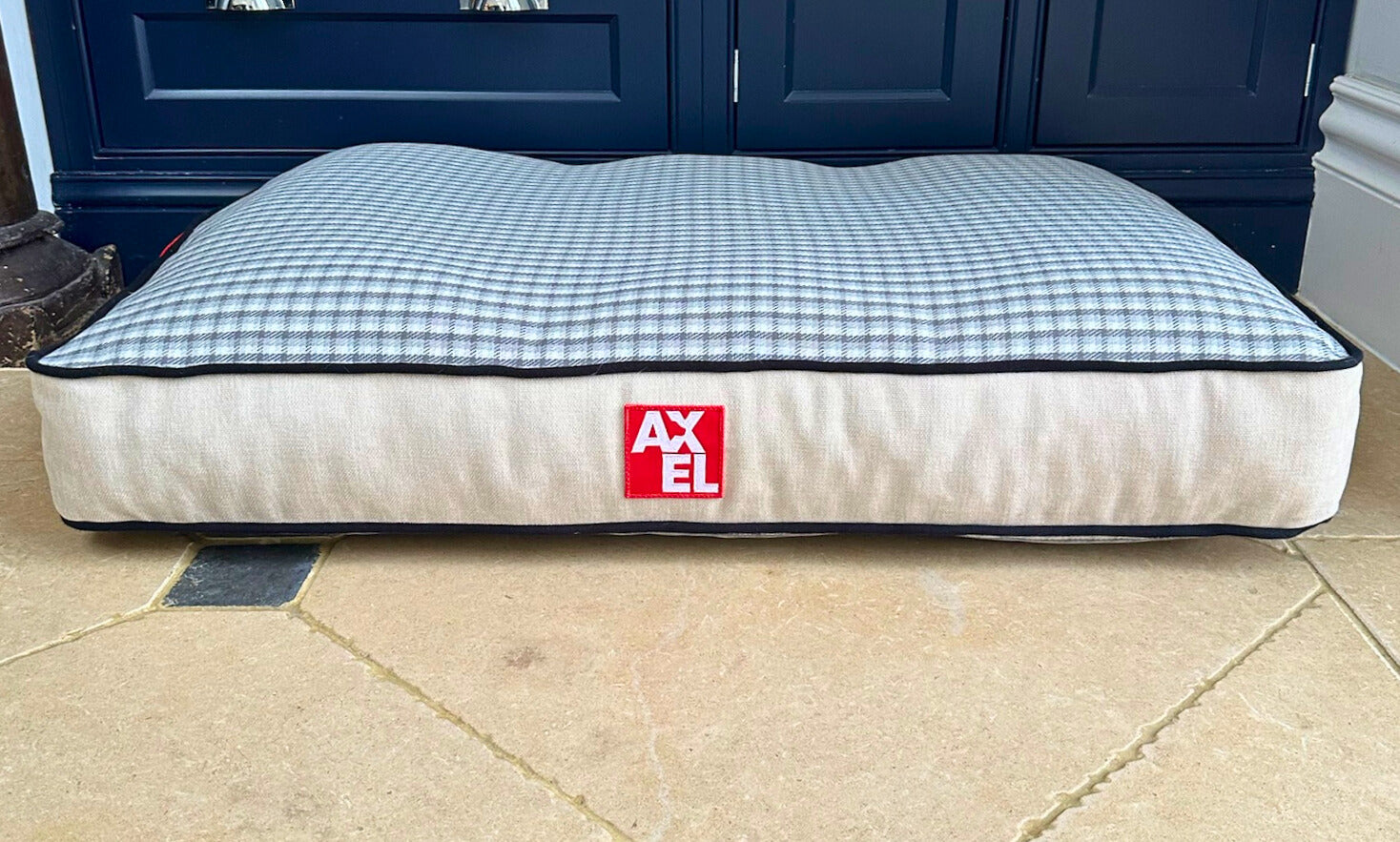 The Gingham Beds - Axel Dog Beds
