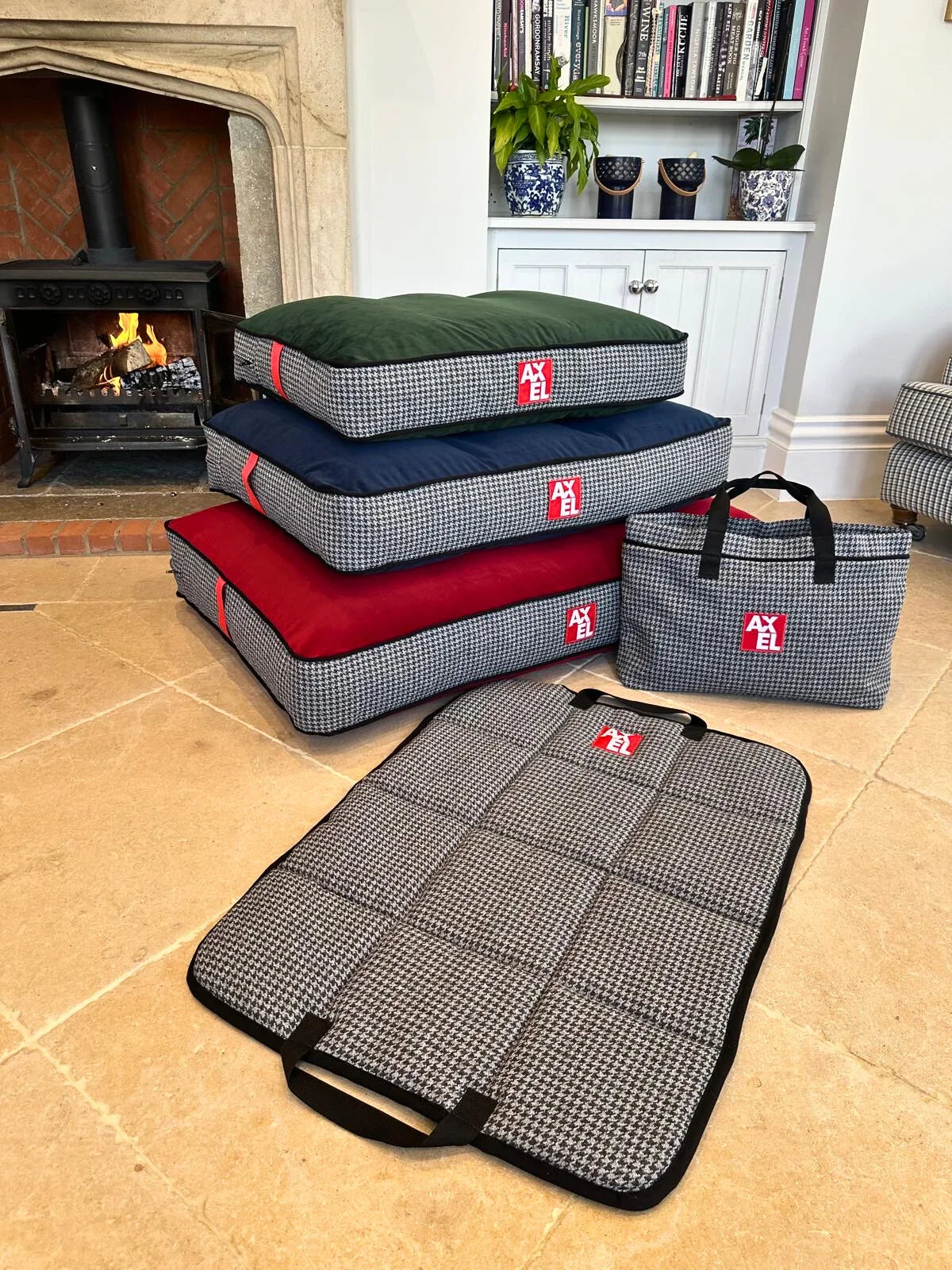 The Heritage Velvet Covers - Axel Dog Beds