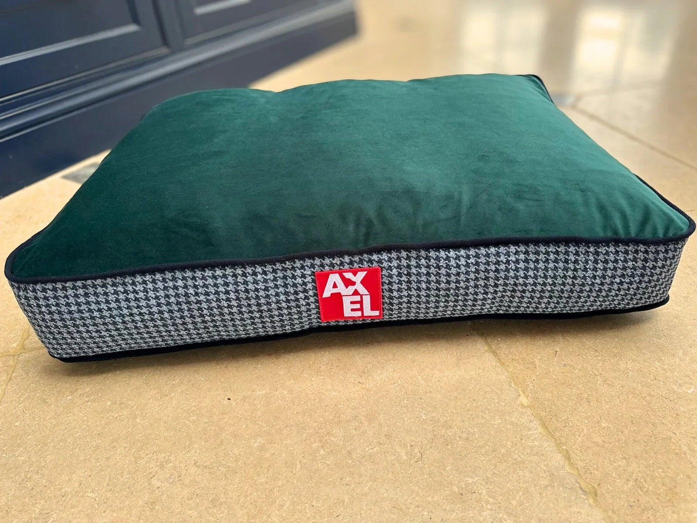 Heritage Velvet Dog Bed Cover
