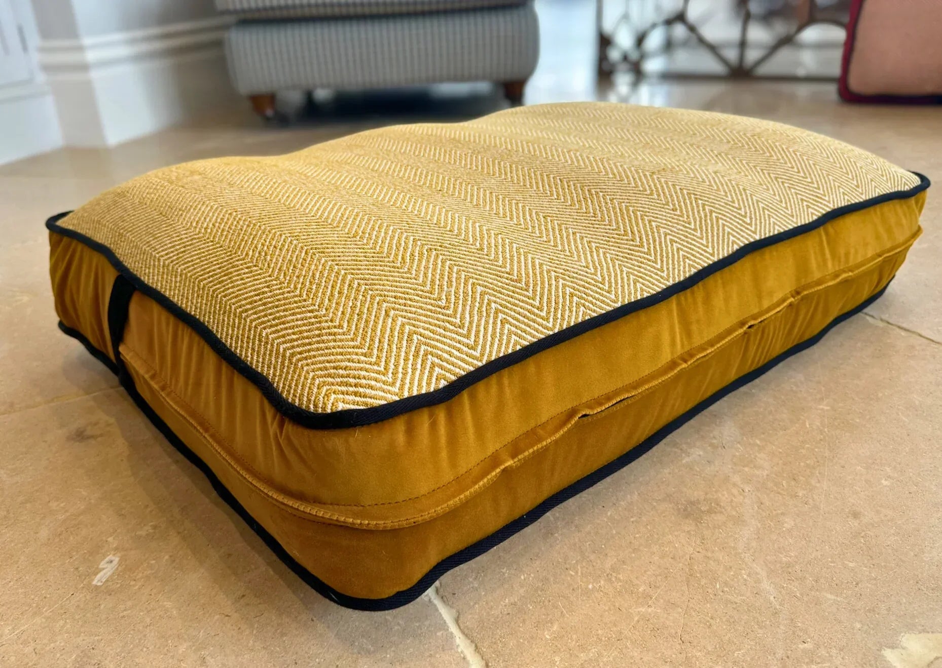 The Herringbone Beds - Axel Dog Beds