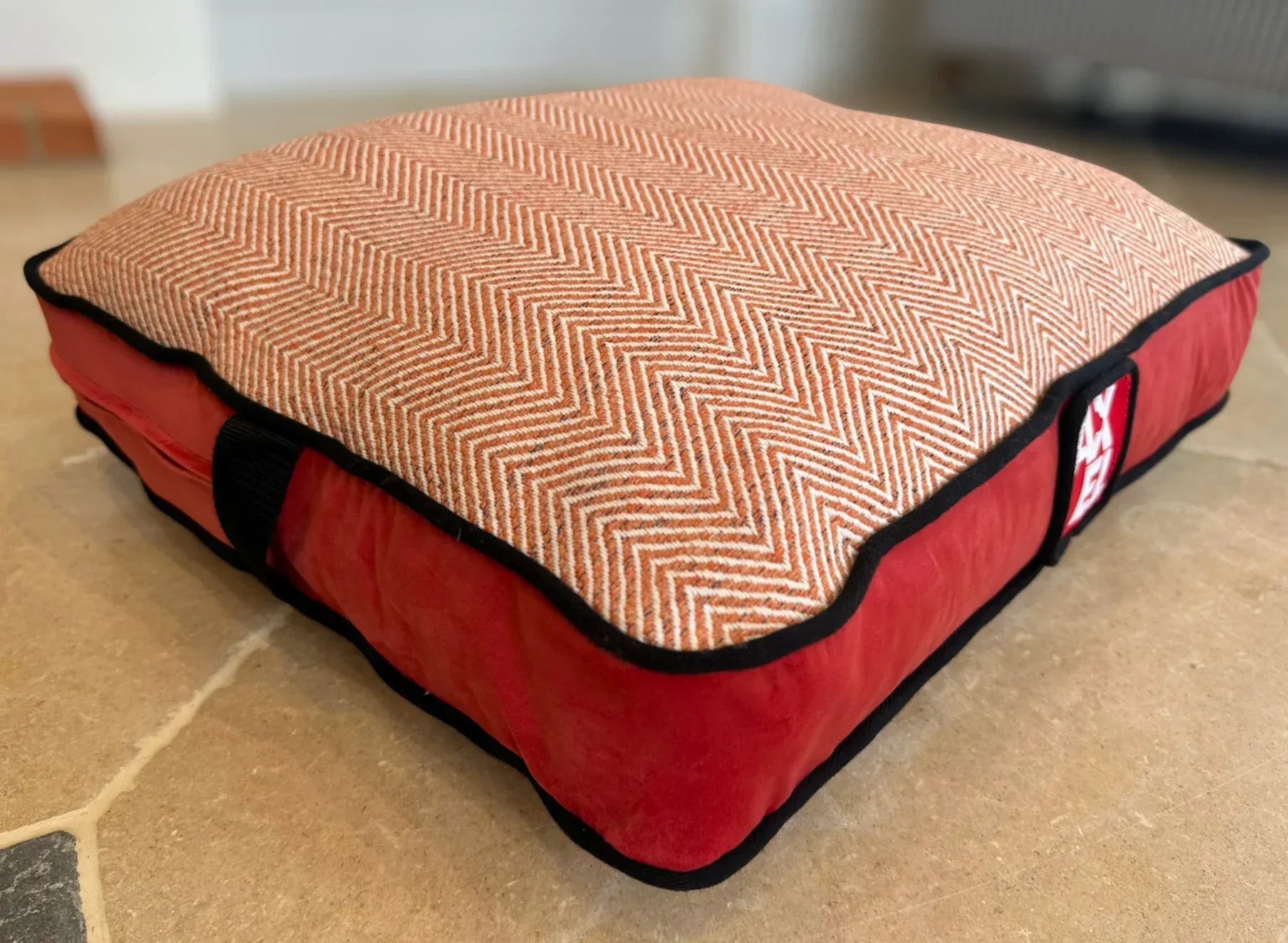 The Herringbone Beds - Axel Dog Beds