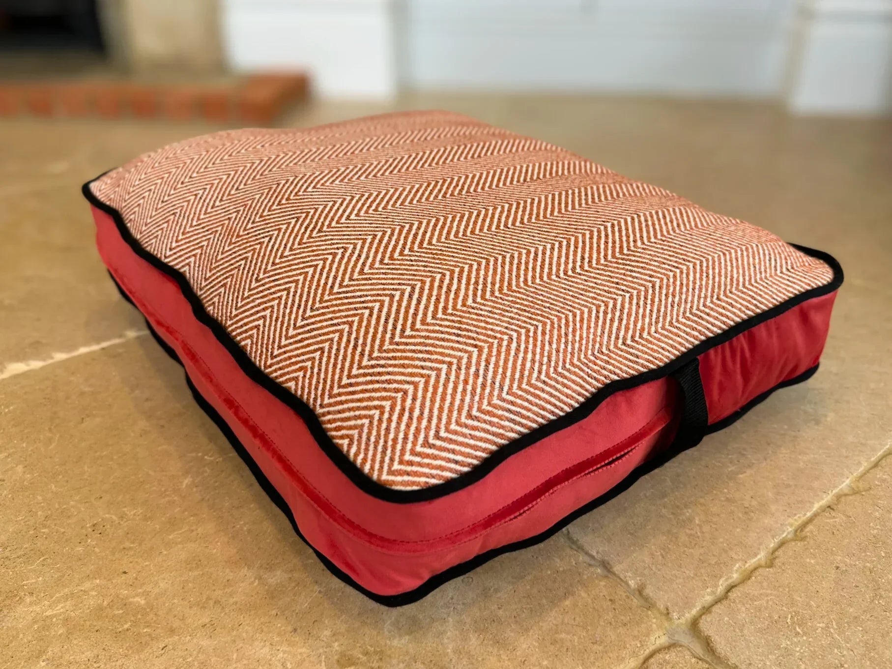 The Herringbone Beds - Axel Dog Beds