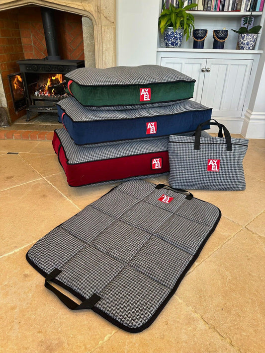 The Houndstooth Travel Mat - Axel Dog Beds