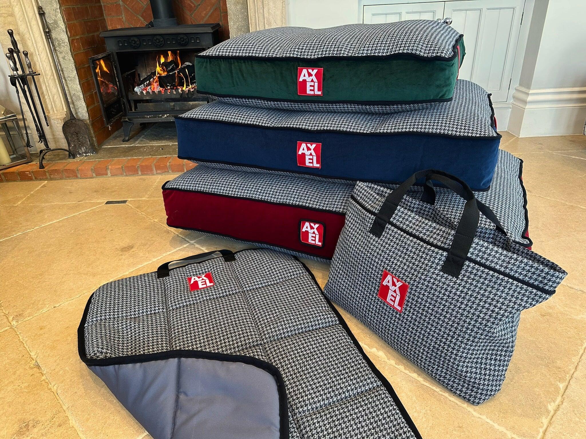 The Houndstooth Travel Mat - Axel Dog Beds