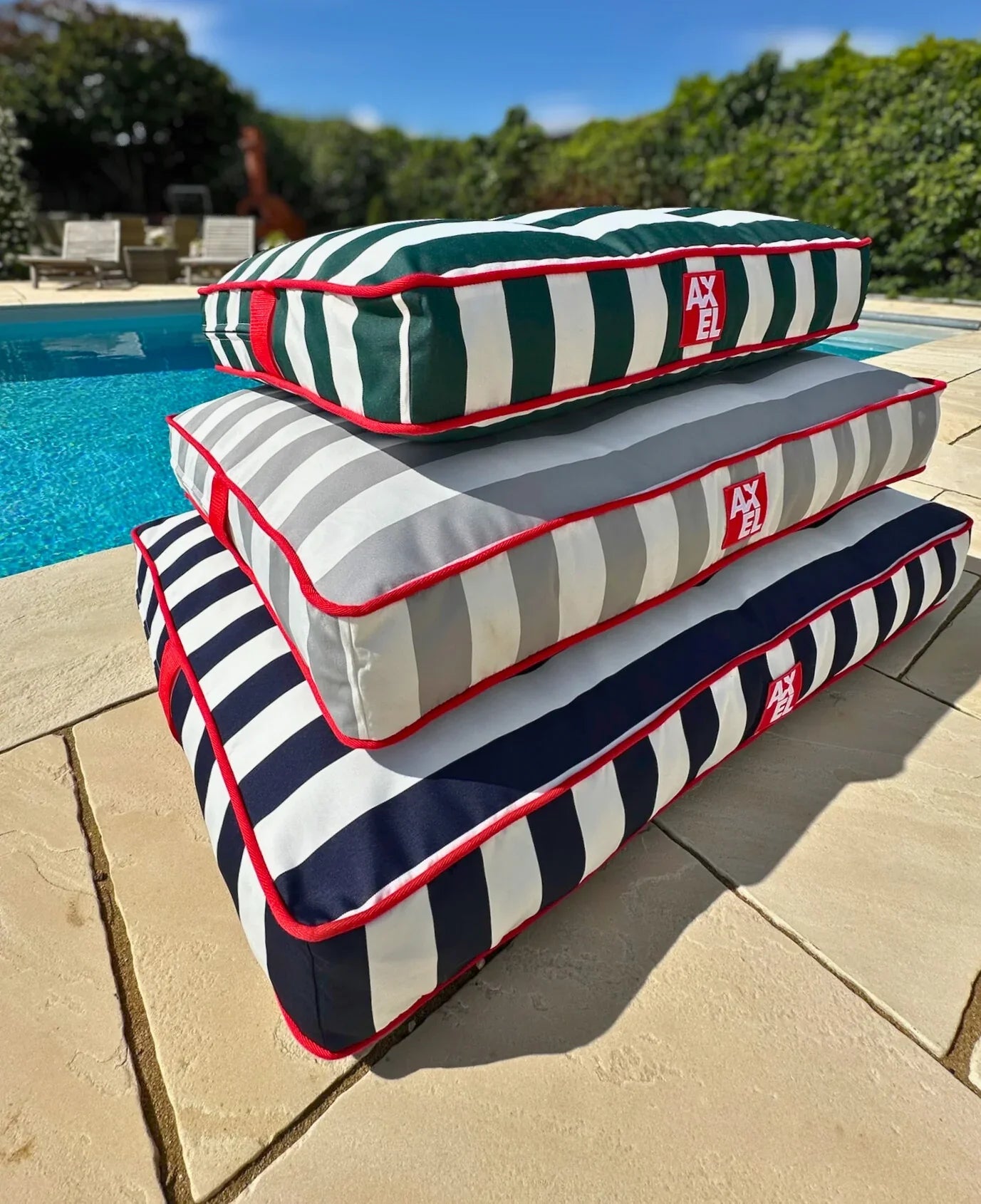 The Coastal Stripe Beds