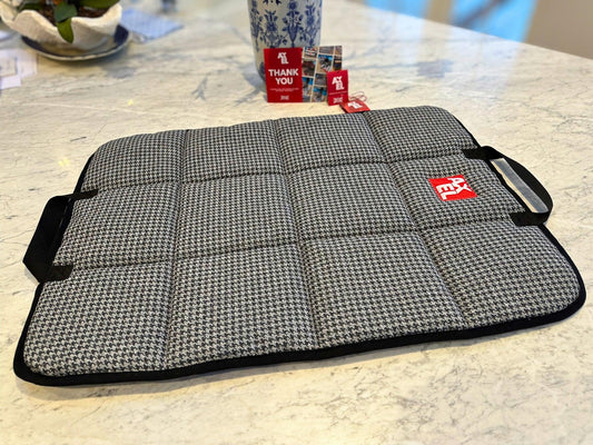 The Houndstooth Travel Mat - Axel Dog Beds